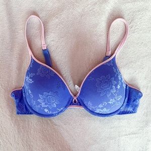 Wonderbra Floral Lace Bra